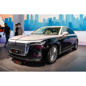 Fuel-Efficient Hongqi Automobile with EBD Safety Features and 2.0L Engine 7.1L/100km