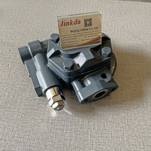 China Pilot Pump 704-24-28230 for Loader WA700-1 Excavator PC200-5 on sale