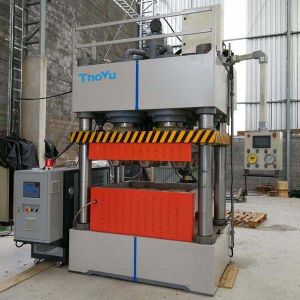 China Blowing Molding Plastic Pallet Machine For Plastic Pallet In Mexico on sale