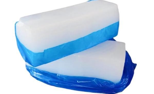 Precipitated 6.5Mpa Self Lubricating Silicone Rubber Elastomer