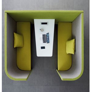Personalized Shared Workspace Furniture For Office Reception Room