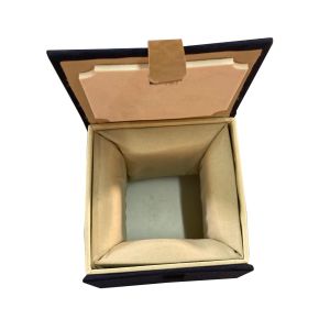 China Wholesale Customized Luxury Chinese Traditional Design Recyclable Paperboard Gift Packaging Box Jewelry Packing Box on sale