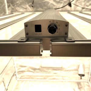 High PPFD 670W 2.7umol/J LED Grow Light