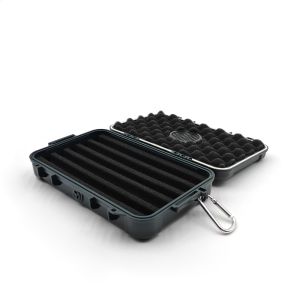 Insulation-Free Plastic Cigar Case with Lock Closure Lightweight