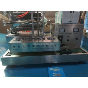 Continuous Sealing Packaging Machine , 220V Aluminum Foil Sealing Machine