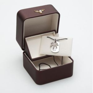 Luxury LED Jewelry Box with Automatic Lighting Elegant Luster and Durable PU