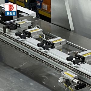 CE Certified 3 Axis 2 Part Epoxy Glue Dispenser for Improved Efficiency and