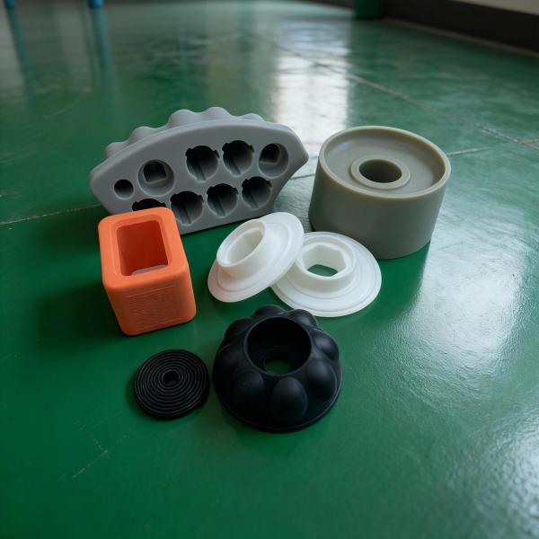 Customized Tensile Strength Black Rubber Moulding Parts with Customized Shape