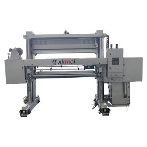 Robust PU Foam Cutting Machine For Horizontal Slicing On Rail With Auto Pressure Roller And Winding 2200mm Cutting Width