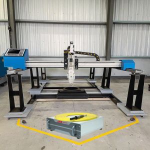 XC3000 Water Cooling Gantry Fiber Laser Cutting Machine New for Raytools for