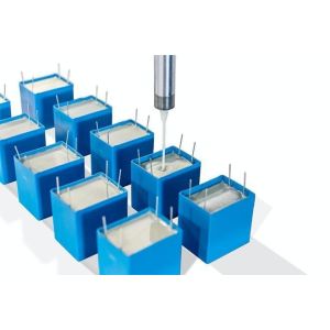 Semiautomatic 25L Tank Volume Two Component Filling Machine for Liquid Products