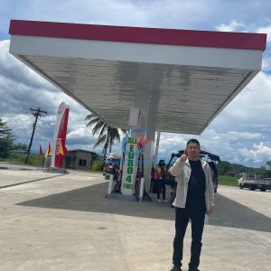 Cheap Modular Steel Structure Gas Station , Recyclable Steel Shed Shelter for sale