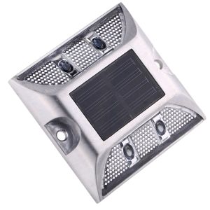 China Steady Mode 105mm 8000mcd Solar Road Reflectors , Road Stud Light For Park on sale