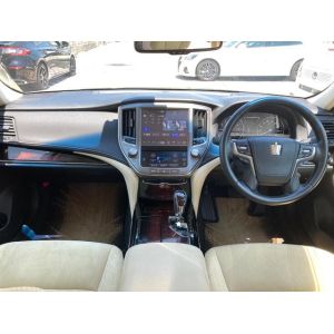 TOYOTA Royal Sedan Navigation Package Genuine Hard Drive Navigation System For