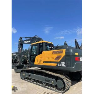 Used Hyundai HX220S HX220L 22T Crawler Excavator in Shanghai Moving Type Crawler