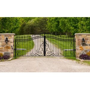 Custom Design Wrought Iron Fence Gate Waterproof Environmentally Friendly