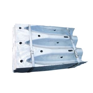 Roadway Safety Customized Galvanized W Beam Highway Guardrail End for Roadside