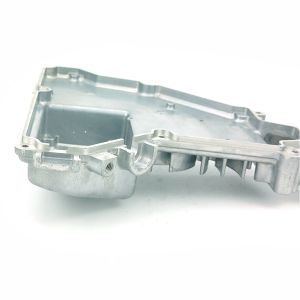 Aluminum Alloy Die Casting Mould for Auto Parts Burr Cleaned Ra0.2 Surface