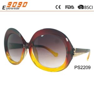 Cheap Fashionable design big frame sunglasses with plastic frame ,suitable for men and women for sale