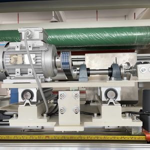 Quilted Panel Cutting Machine For Chain And Lock Stitch Quilting Machines