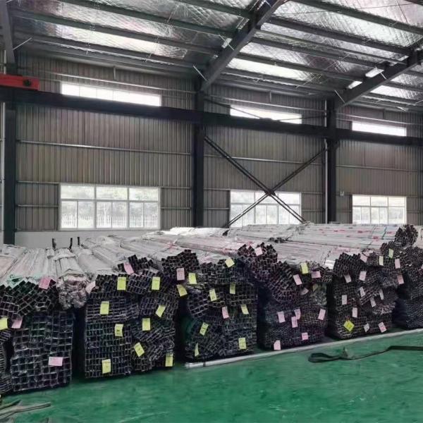 Annealed Round 304 Stainless Steel Welded Pipe With PVC Foil Finish BA Bright