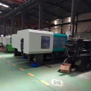 China Step Type Motion Knife Plastic Crusher Machine For Plastic / Foam / Large Blocks Material on sale