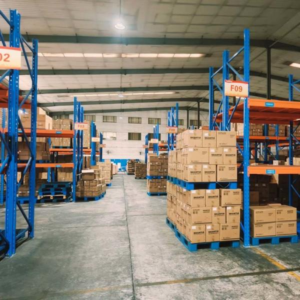 Assembly Required Warehouse Rack pallet racking Large Capacity Selective
