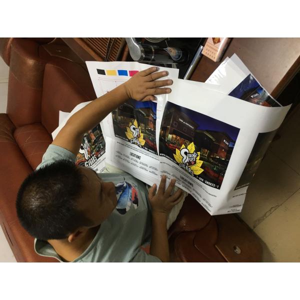 Merchandise Die Cut Handle Bags Custom Logo Printing Personalized Plastic Bags