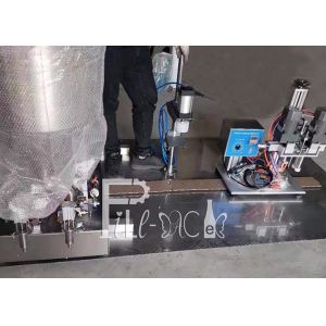 Semi Automatic Pneumatic Bottle Packing Machine for barrels pressing caps