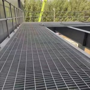 Machine Pressure Welded Flat Steel Grating Bar Mesh Smooth
