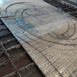 Bimetallic Chromium Carbide Overlay Cladding Wear Plate