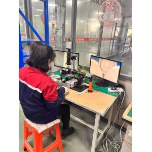 HRC 45/55/60/65 Degrees 30° Helix Angle Radius Cutters 4 Flutes Corner End Mill