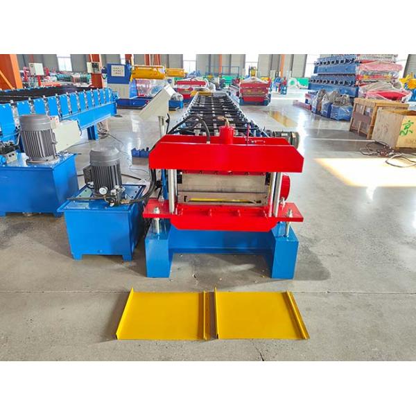 Self Lock roof panel roll forming machine With Hole Forming high performance