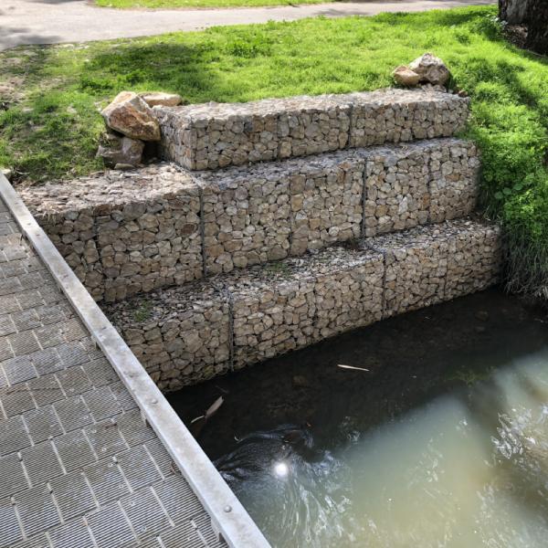 Galvanized Iron Wire Woven Gabion Baskets Retaining Wall