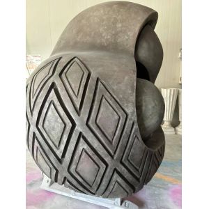 FRP art sculpture "Heart to Heart" with modern art design style for placement in