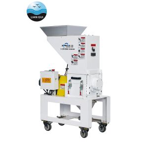 Rotary Blade Plastic Crusher Machine Low Speed Soundproof Granulator 1.1KW