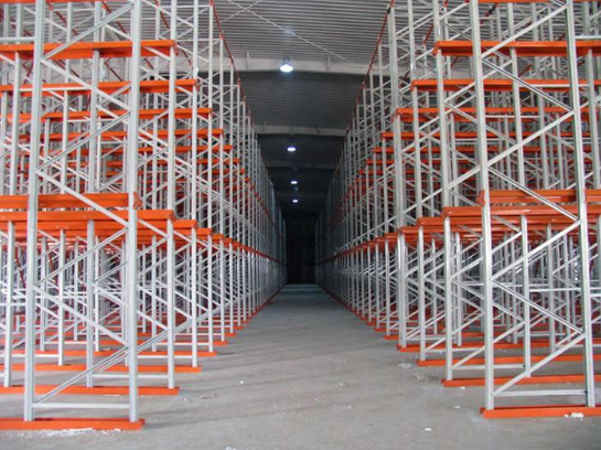 Cheap Multiple Level Drive In Warehouse Racking Storage Solution For Cold Chain Logistics for sale