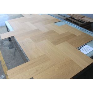 Brushed Matt White Engineered Oak Herringbone Flooring 700x150x11MM