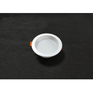 Concealed Anti Glare Die Cast Alu 10W Bottom Emitting Light