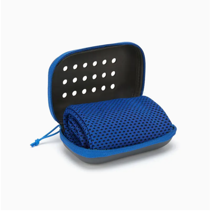 Compact Lightweight Microfiber Gym Towel with Quick Dry Technology for Active