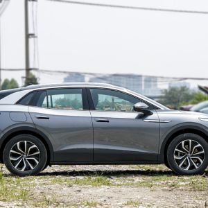 The best-selling Volks-wagen ID4X PRO car stock in China can be shipped