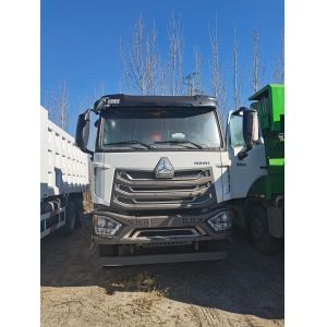 China 50t-70t Load Capacity Customization Sinotruk HOWO Dump Truck at Affordable for Africa on sale