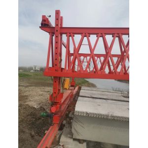 Henan manufacturers sell bridge erecting machine, 120 / 30 bridge erecting