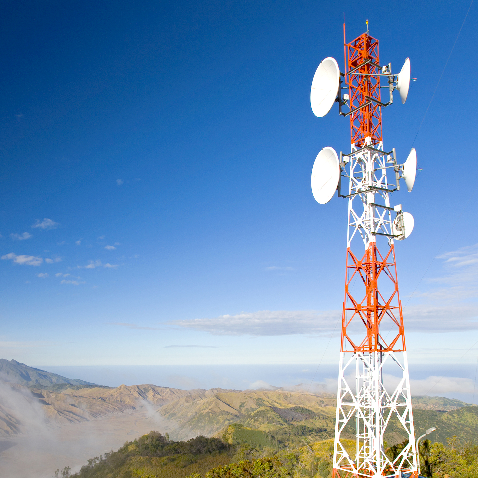 45 Self-support Galvanized Steel Mast Structure BTS Communication Lattice Tower