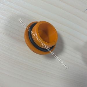 The engine's oil cap 115091 with the 331954 available for the T-600M T-800M T