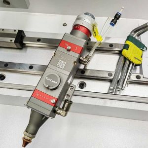 Pneumatic Chuck Cutting Machine