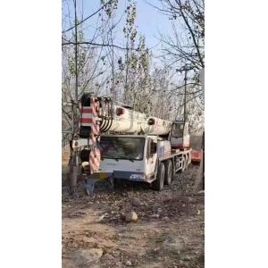 80ton Used 2012 Zml Truck Crane with After-sales Service and 15.1*2.85*3.82m