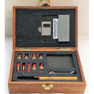 Portable 85052D Economy Mechanical Calibration Kit DC to 26.5 GHz 3.5mm