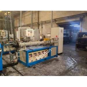 China EPDM Sealing Strip Production Line with 0-400℃ Temperature Range and 900-950HV Screw Hardness for 100kg/h Output on sale