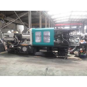 Multi-color plastic shovel rice production injection molding machine